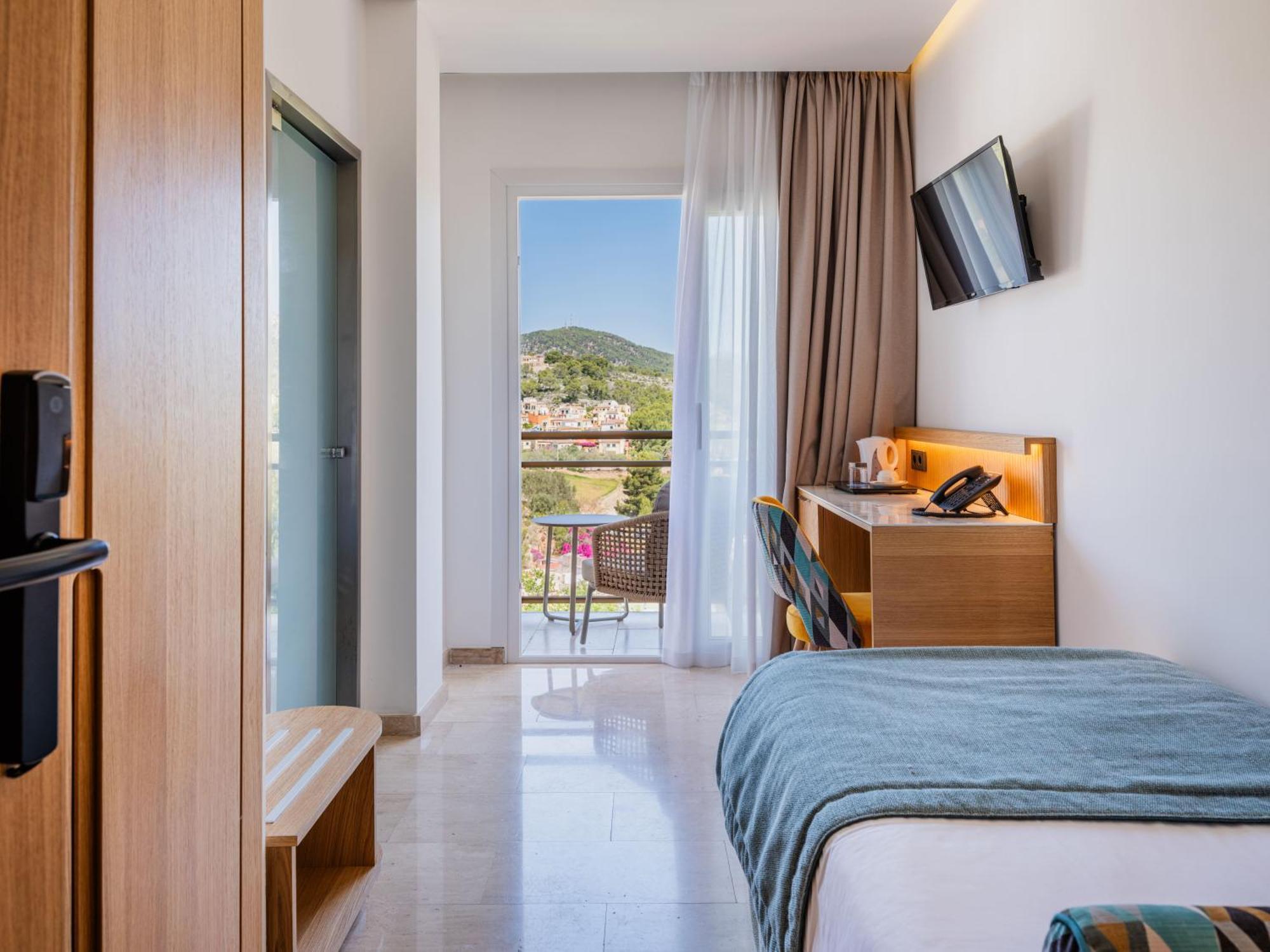 Grupotel Playa Camp De Mar - Adults Only Ngoại thất bức ảnh