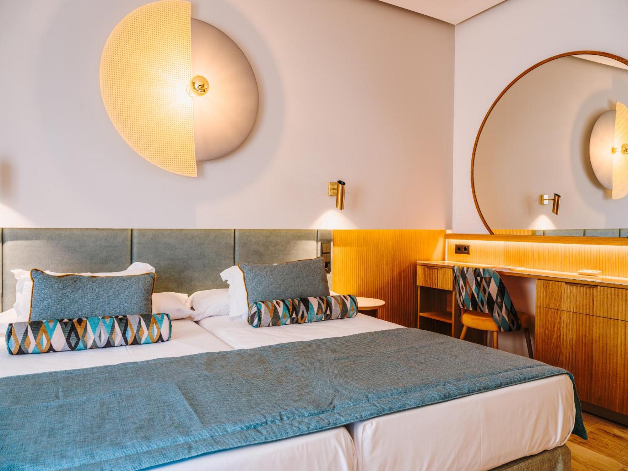 Grupotel Playa Camp De Mar - Adults Only Ngoại thất bức ảnh