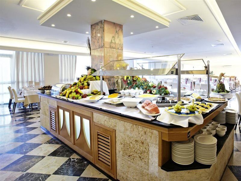 Grupotel Playa Camp De Mar - Adults Only Ngoại thất bức ảnh